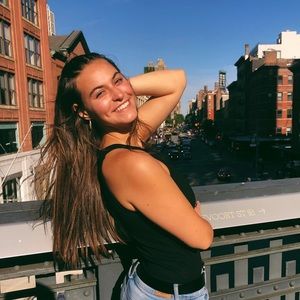 Meet your Posher, Brianna